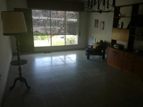 Malvin,sobre Rivera,ph De 4dor,2b,garages,a Reciclar