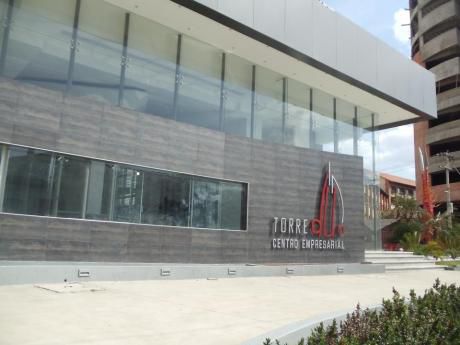 Oficina En Alquiler, Edificio Empresarial Torre Duo