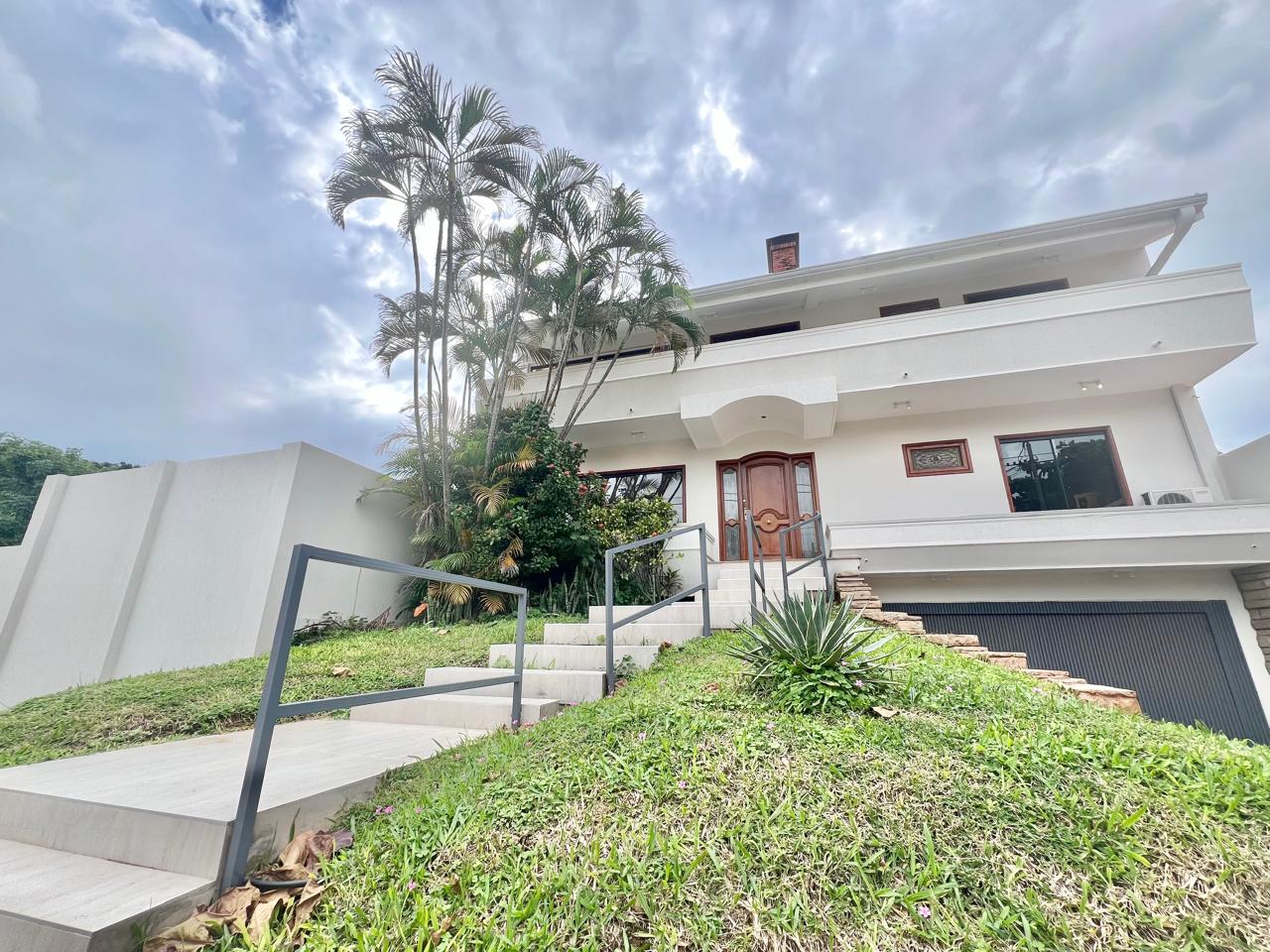 En Alquiler Amplia y Elegante Residencia en Barrio Carmelitas A390 — foto 2