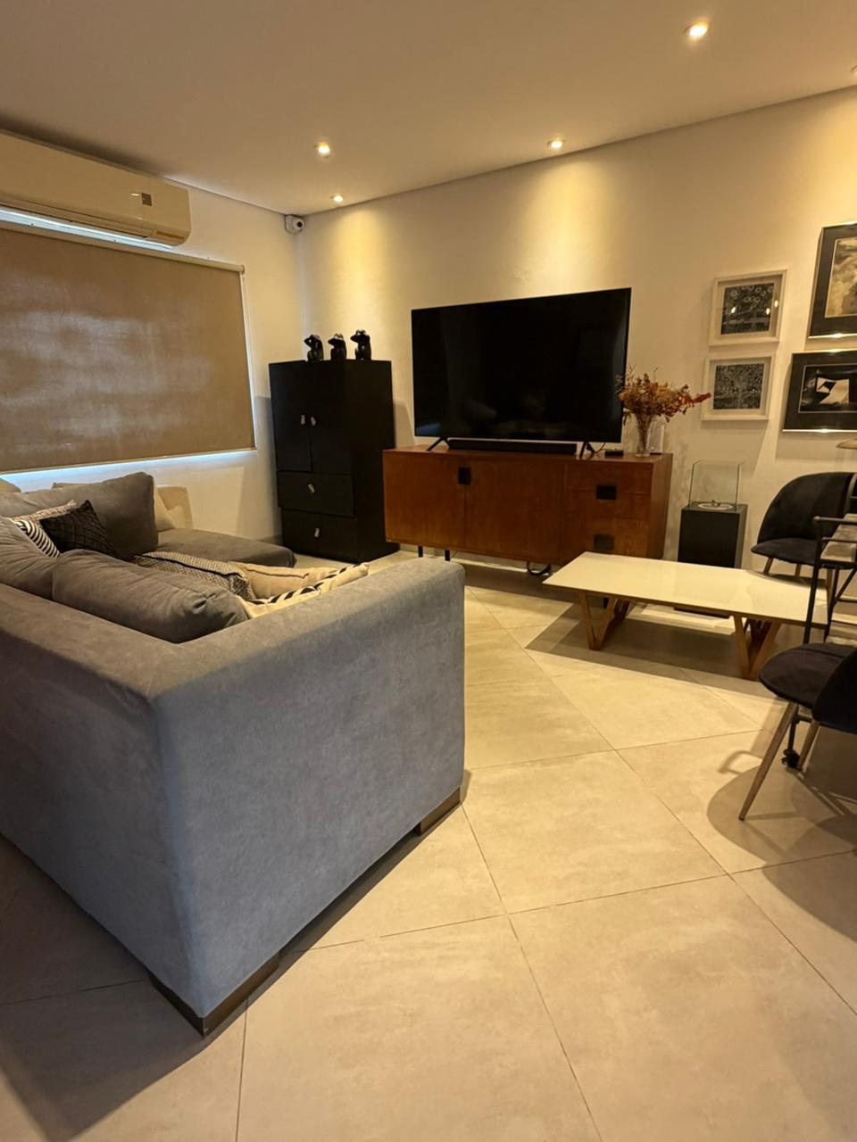 ALQUILO HERMOSO TRIPLEX EN YCUÁ SATI - ZONA GOETHE — foto 3