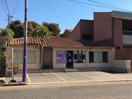Propiedad De 545 M2 Sobre Denis Roa. Con Salida A 2 Calles
