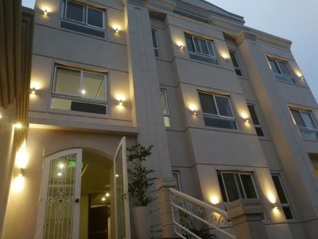 Alquilo Departamento A Estrenar De 1 Dormitorio En Mburucuyá