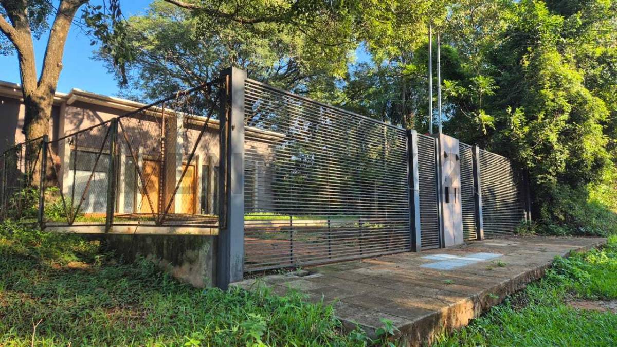 Venta de Casa Dúplex en Luque, Central | ID: 49834 — foto 2