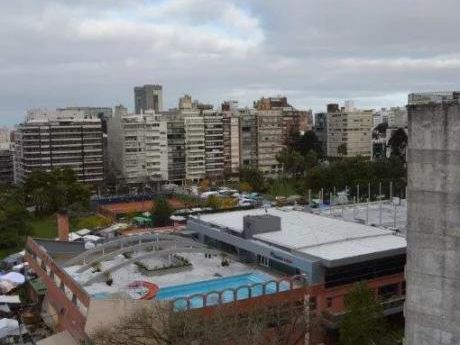 Alquile Amplio Penthouse Amueblado En Villa Biarritz