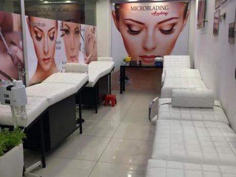 En Venta Local Comercial. Centro Comercial Norte