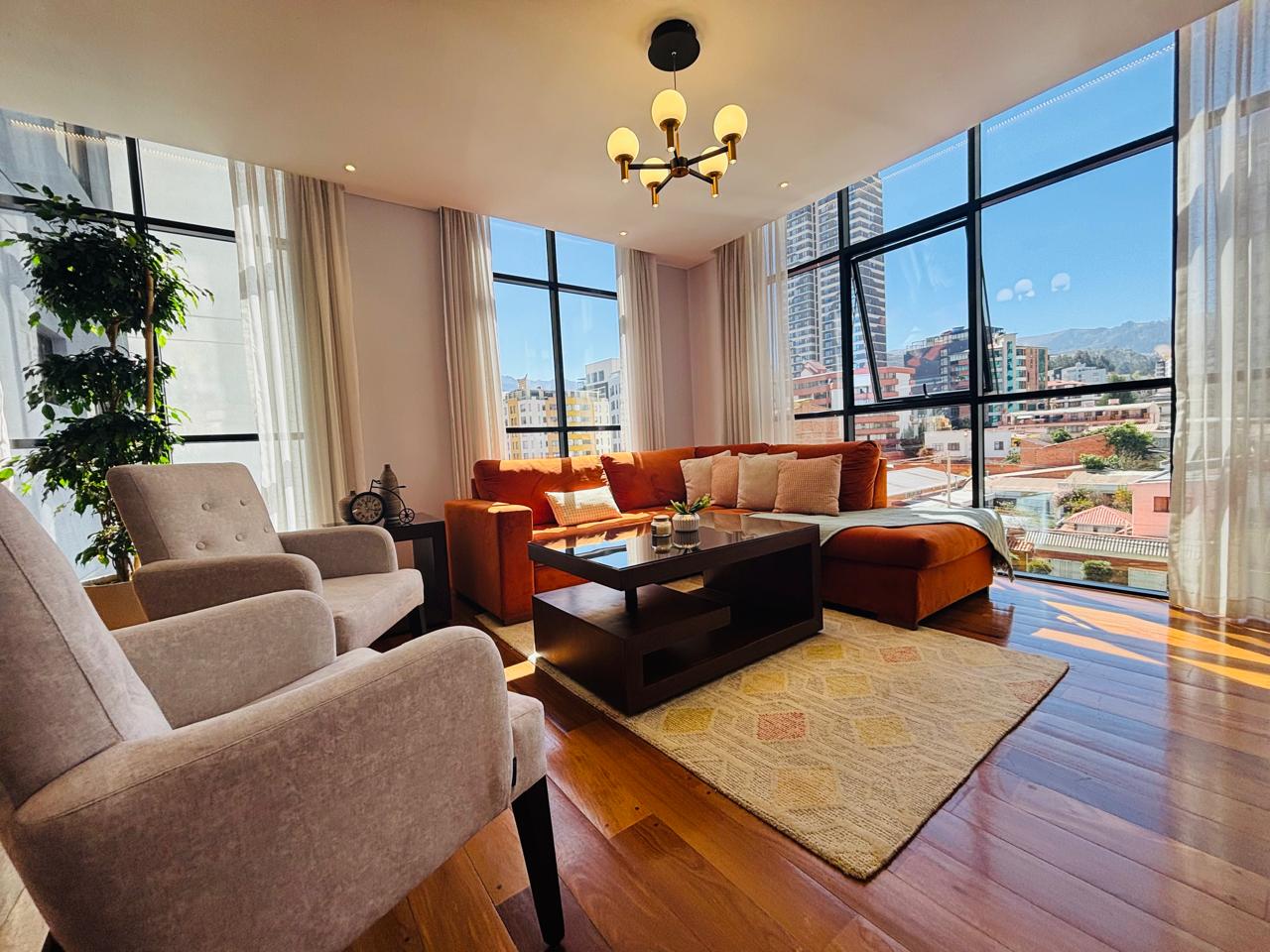Departamento en alquiler con baja de precio en Calacoto