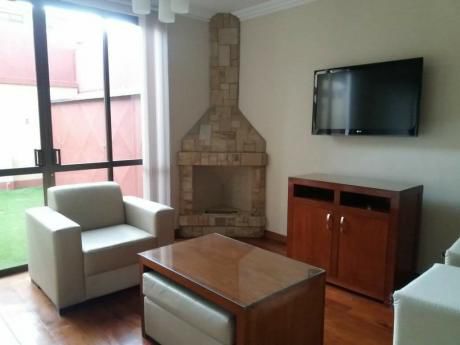 En Venta Preciosa Casa En Achumani, Jardines Del Sur