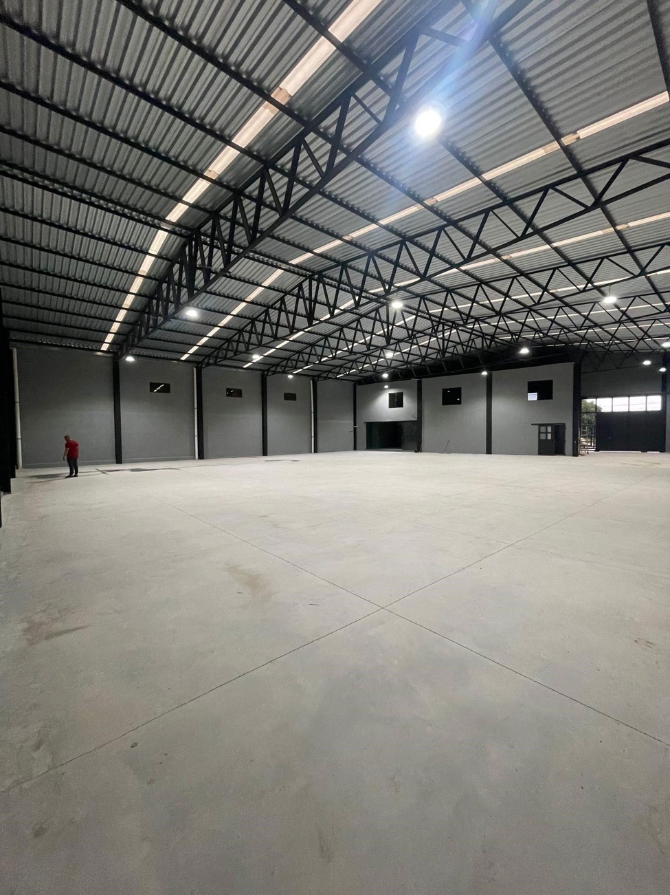 ALQUILO DEPOSITO DE 1.200 M2 A ESTRENAR EN VILLETA‼️ C-1147 — foto 2