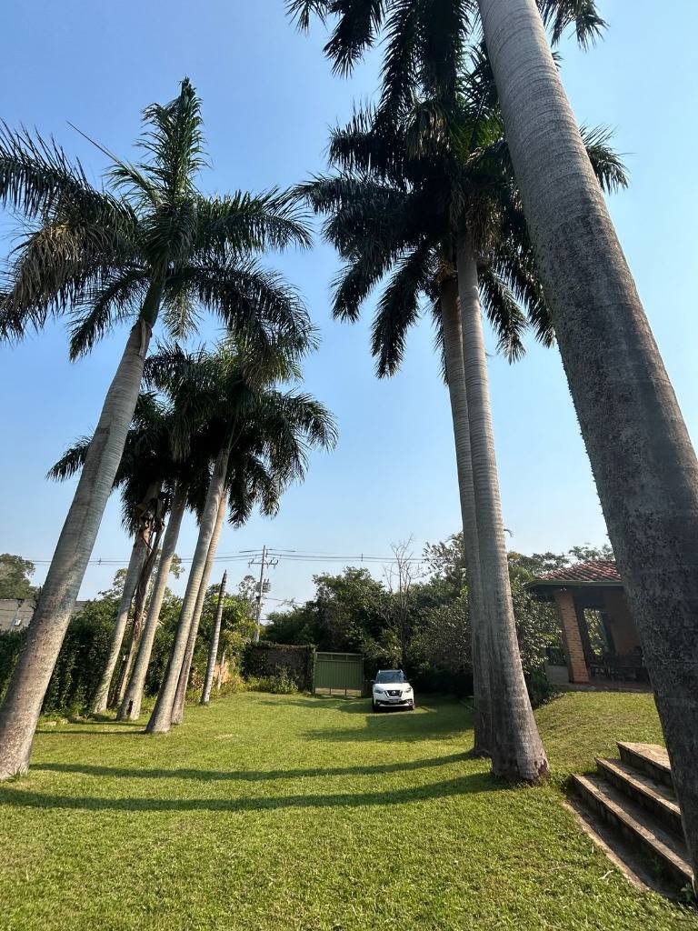 VENDO RESIDENCIA EN SAN BERNARDINO TOTALMENTE AMOBLADA Y EQUIPADA! — foto 2
