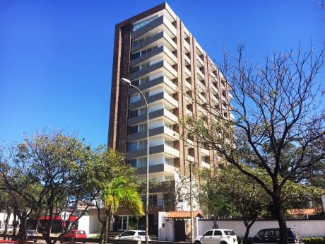 Departamento De 2 Dormitorios Zona Norte