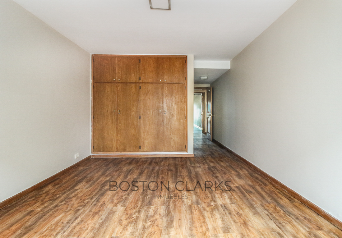 Apartamento En Alquiler En Puerto Buceo: 3 Dormitorios + Serv, 4 Baños Y 2 Gge · Foto 12