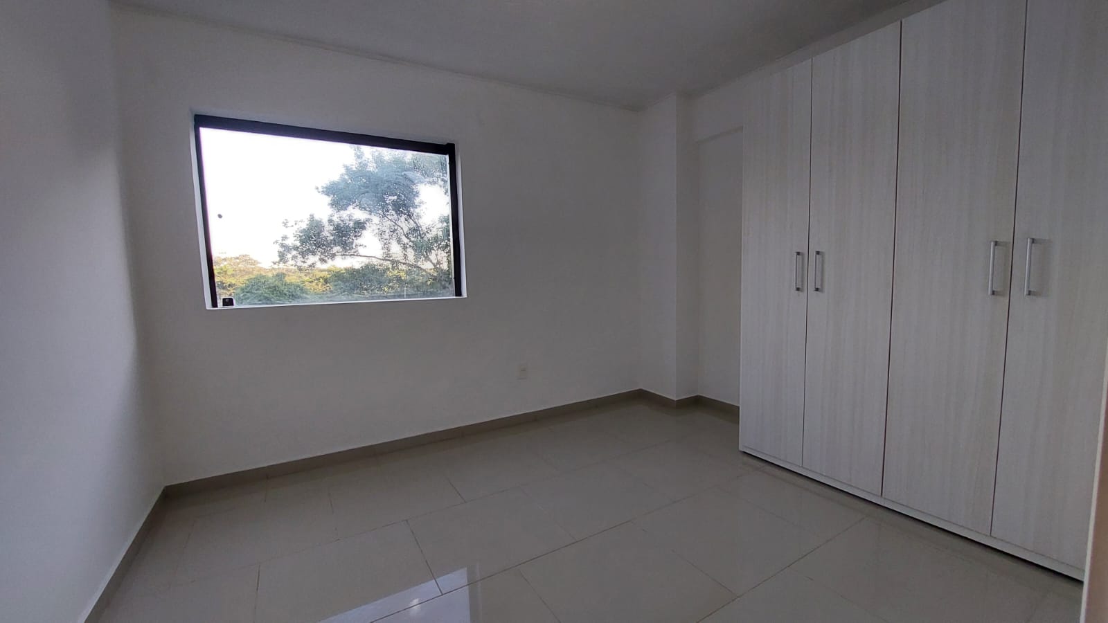 Departamento de 2 dormitorios en condominio zona Ñemby — foto 2