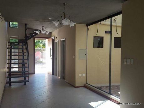 Vivienda En Duplex Fdo. De La Mora Zona Norte (456)