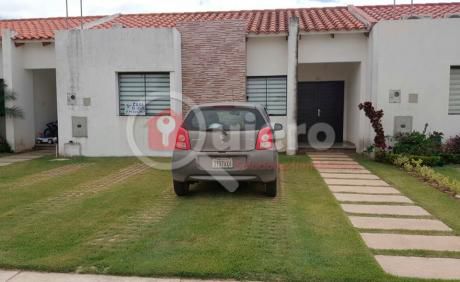 En Venta Hermosa Casa Virgen De Cotoca / Cond. Parque Acuatico