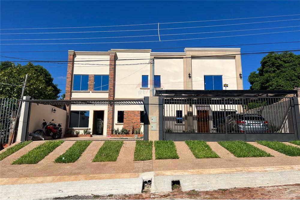FINO DÚPLEX CON PATIO A ESTRENAR EN VILLA ELISA — foto 3