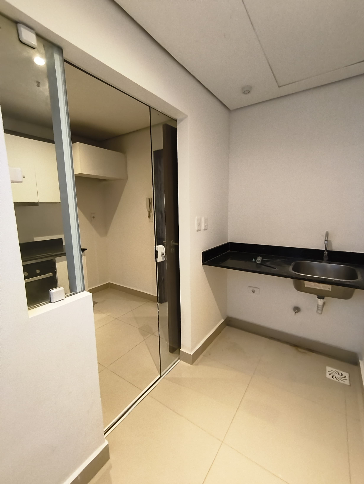 DEPARTAMENTO EN ALQUILER EDIFICIO EMPORIUM - — foto 3