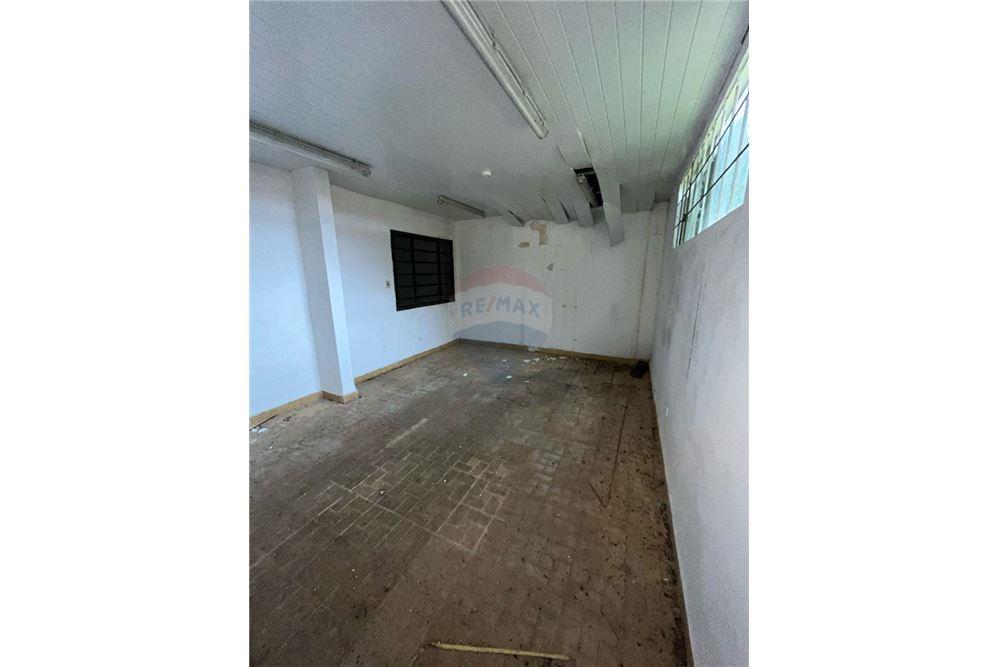 EN VENTA AMPLIO DEPOSITO EN SAN VICENTE ASUNCIÓN — foto 3