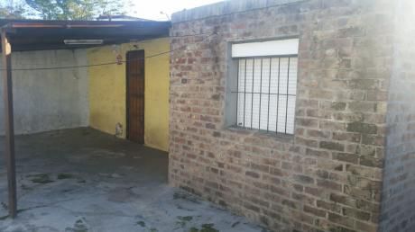 Buen Apartamento Al Fondo Con Patio Y Parrillero!!