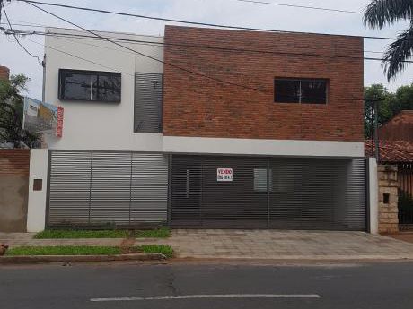 Casa Tipo Duplex A Estrenar En Barrio Herrera