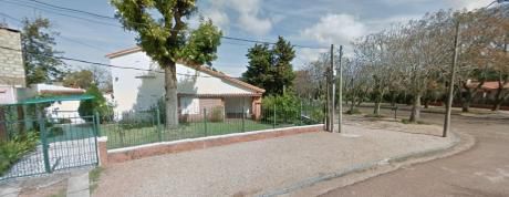 Preciosa Casa En Excelente Ubicación