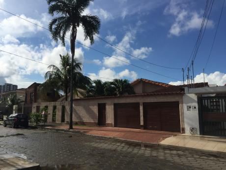 Casa En Venta Z/parque Urbano
