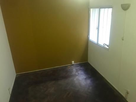 Apto 1 Dorm, Patio En Buceo.