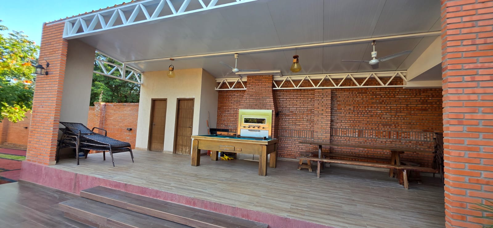 En Venta Casa Quinta en NUEVA COLOMBIA Sobre Guillermo Naumann — foto 2