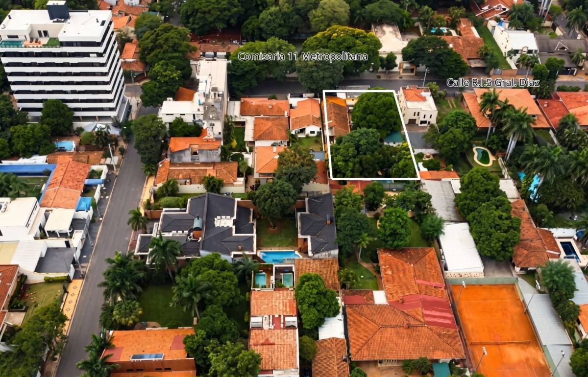 VENDO TERRENO EN BARRIO MARISCAL ESTIGARRIBIA — foto 2