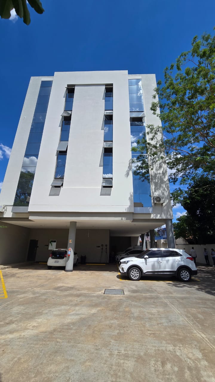 ALQUILO EDIFICIO CORPORATIVO ZONA COLEGIO INTER.