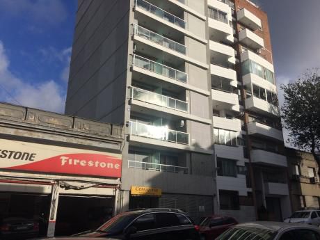 Alquiler Apartamento 2 Dormitorios Con Garaje