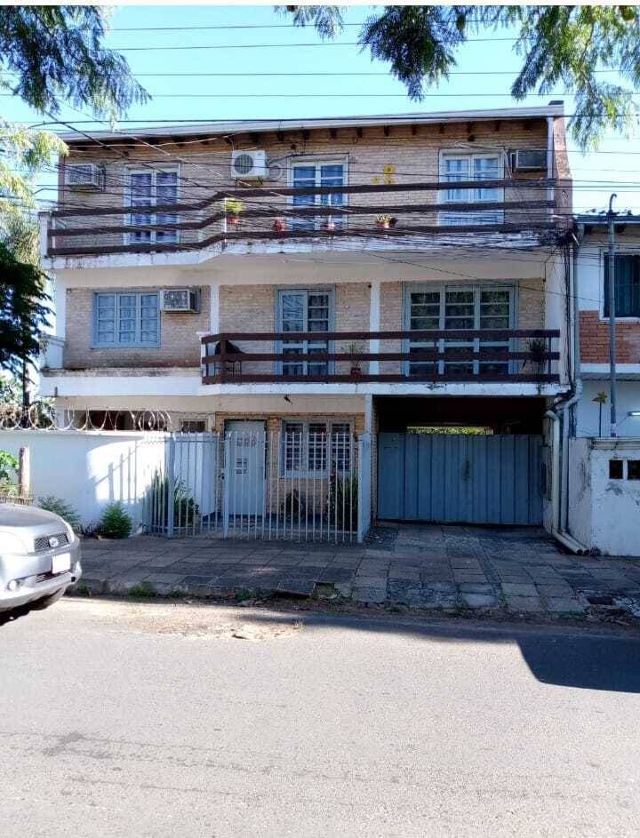 VENTA DE EDIFICIO EN EL CENTRO DE LA CIUDAD DE  LAMBARE — foto 2