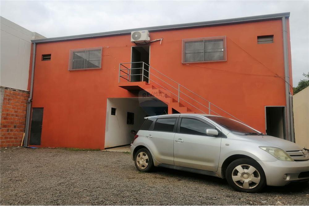 VENDO EDIFICIO LINDANTE CON EL HOSPITAL IPS LUQUE. — foto 2