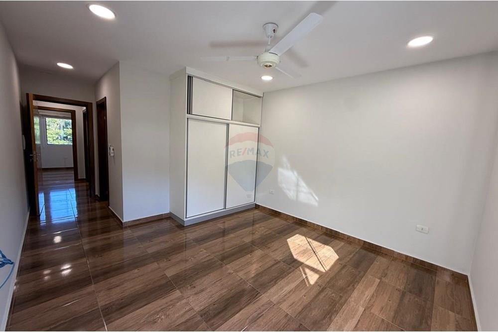 ALQUILO DEPARTAMENTO EN LAMBARE ZONA YACHT — foto 2