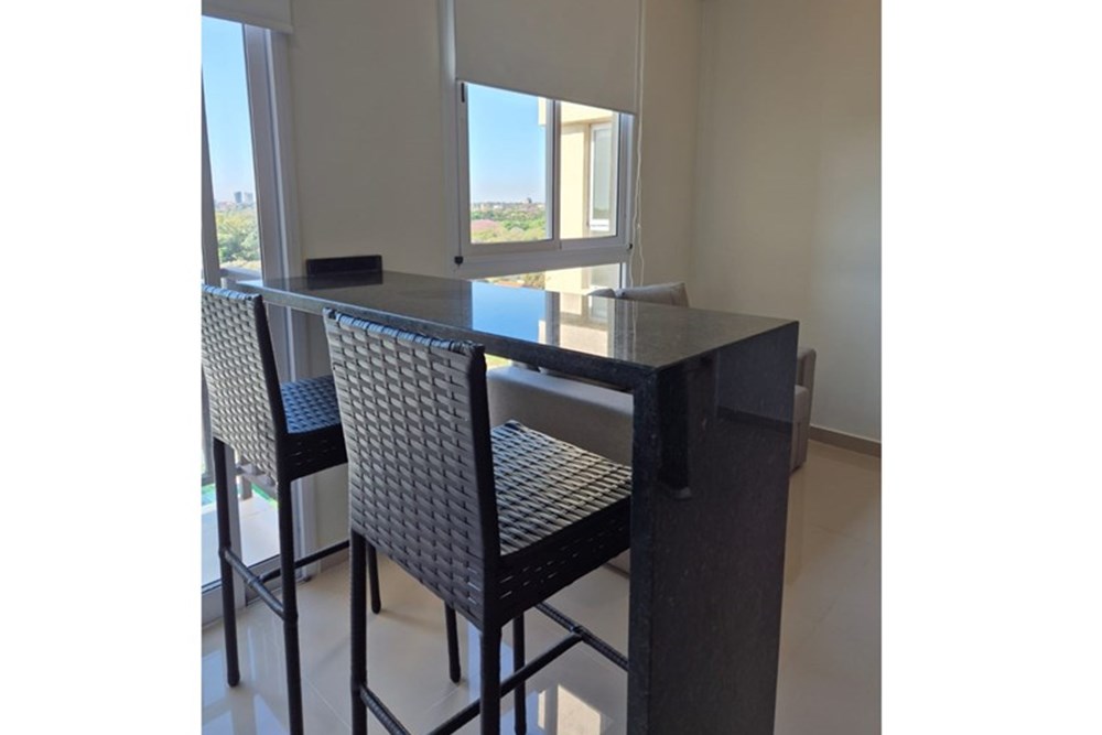 DEPARTAMENTO AMOBLADO EN FERNANDO DE LA MORA NORTE — foto 2