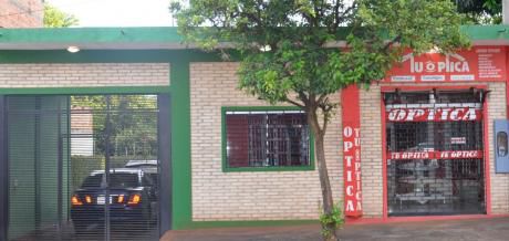 Vendo Casa Con Salon A Pasos Del Centro De Salud De Pdte. Franco
