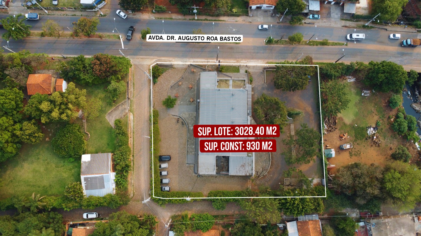 EN VENTA PASEO COMERCIAL GENERANDO RENTA — foto 2