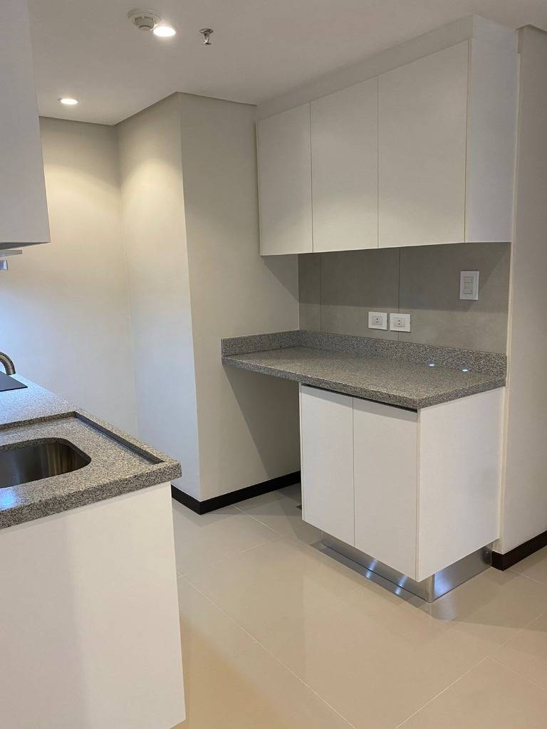 ALQUILO DEPARTAMENTO EN EL EDIFICIO THE FOREST — foto 3