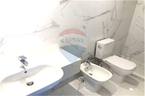 Departamento - Alquiler - Paraguay Asunción Villa Morra — foto 2