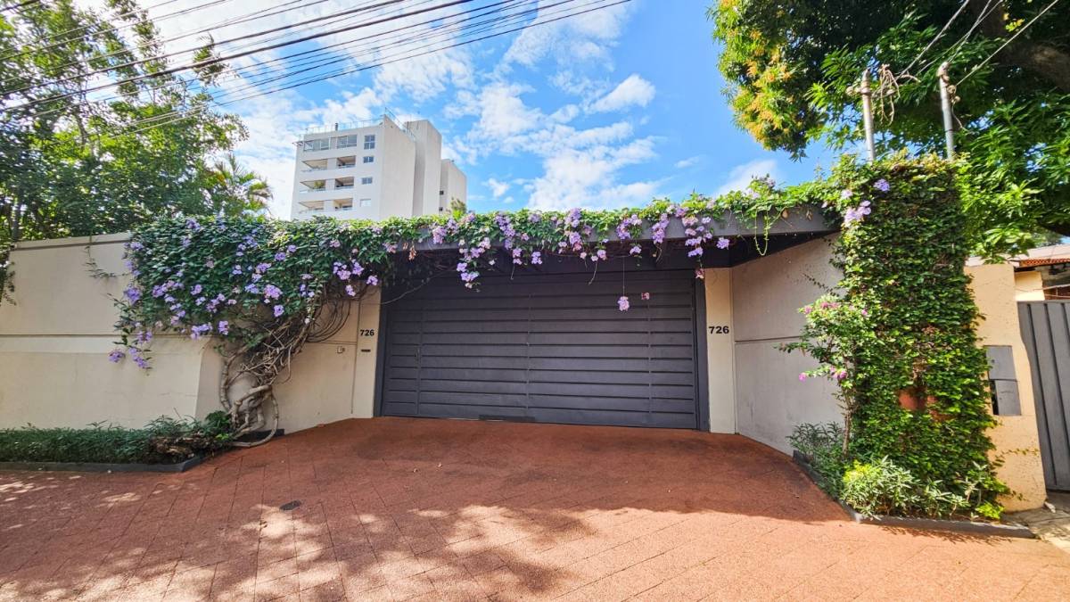 Casa en venta en Jara