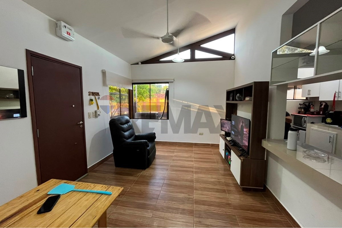 ALQUILO CASA EN BARRIO PRIMAVERA-LUQUE???? — foto 3