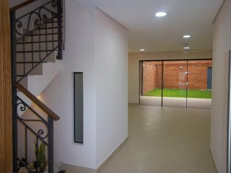 Alquilo Duplex Zona Shopping Del Sol