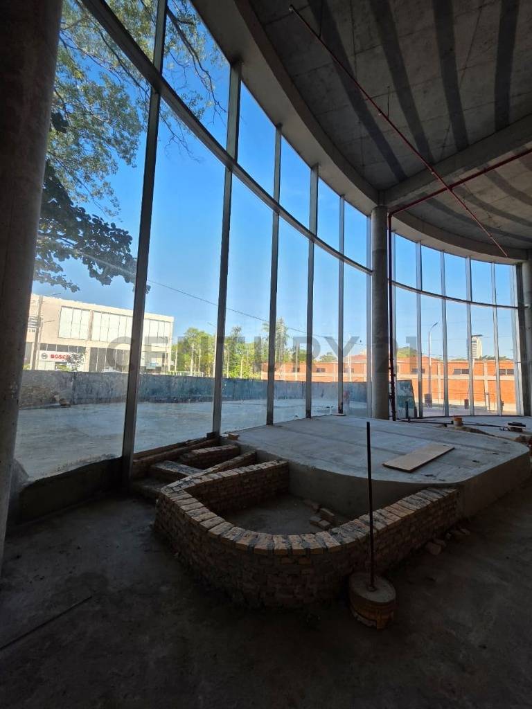 Alquiler de Local Comercial en Paseo Los Árboles 750m2, Asunción — foto 3