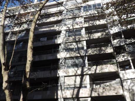 Bto Blanco Y Av. Brasil . Estar, Todo Reciclado. Gge