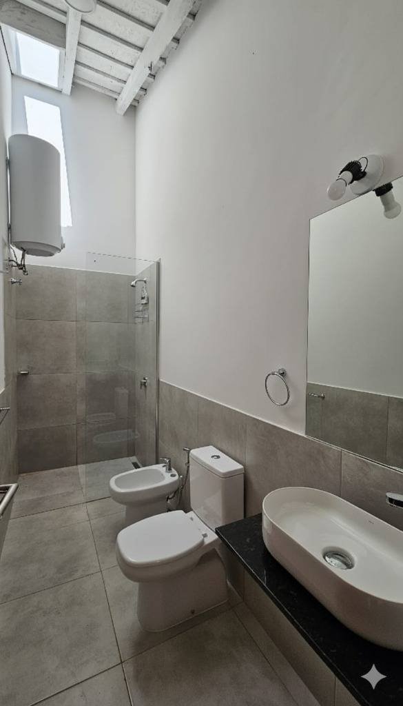 Alquilo Departamentos de 1 dormitorio en Condominio en Las Mercedes - Asunción — foto 2