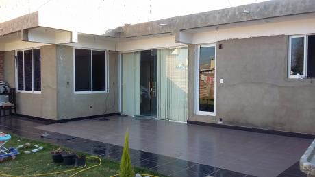 Casa Familiar