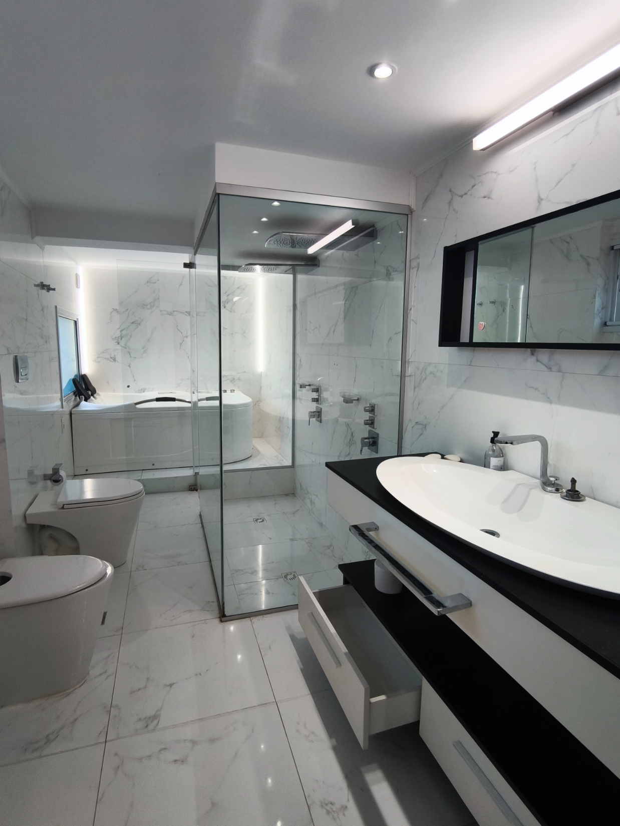 EXCELENTE 2 PLANTAS PISCINA CLIMATIZADA BARBCOA GARAGE APTO. INDEPENDIENTE · Foto 12