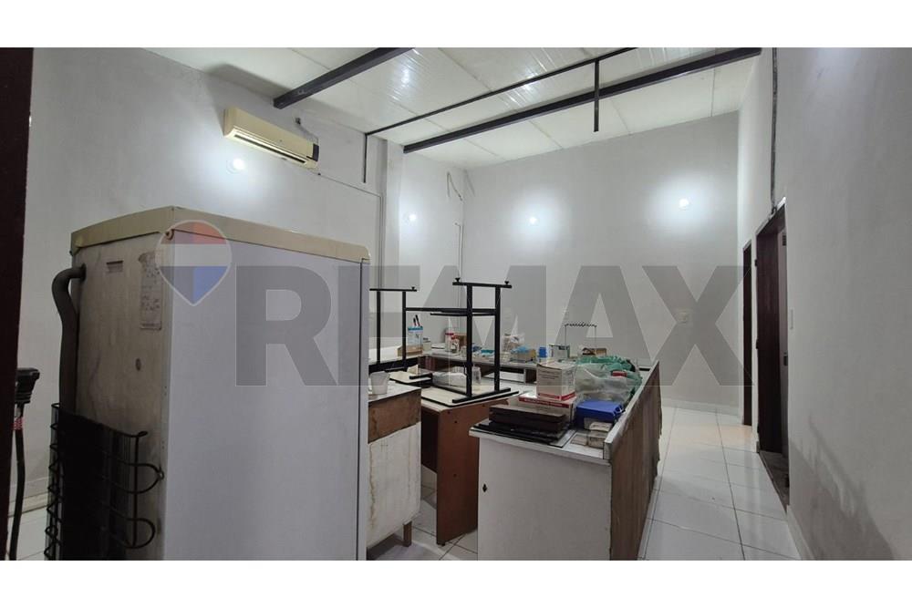 Local Comercial - Alquiler - Dr. Francia, Paraguay — foto 3