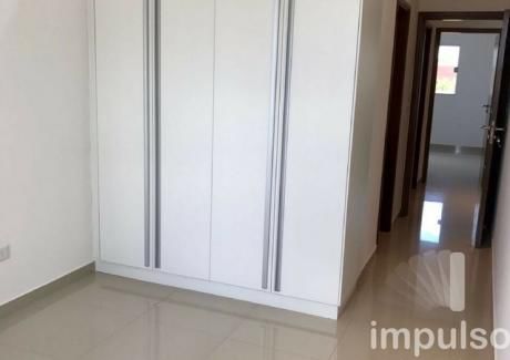 Departamento De 3 Dormitorios Con 2 Cocheras
