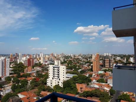 Oferto Dpto De 3 Dormitorios Con Una Cochera Piso 15.
