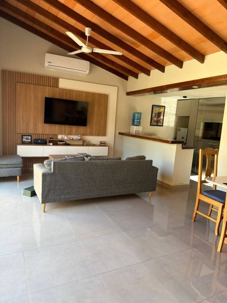 Propiedad en venta en San Lorenzo Superficie total: 535 m² Construcción: 92 m² — foto 2